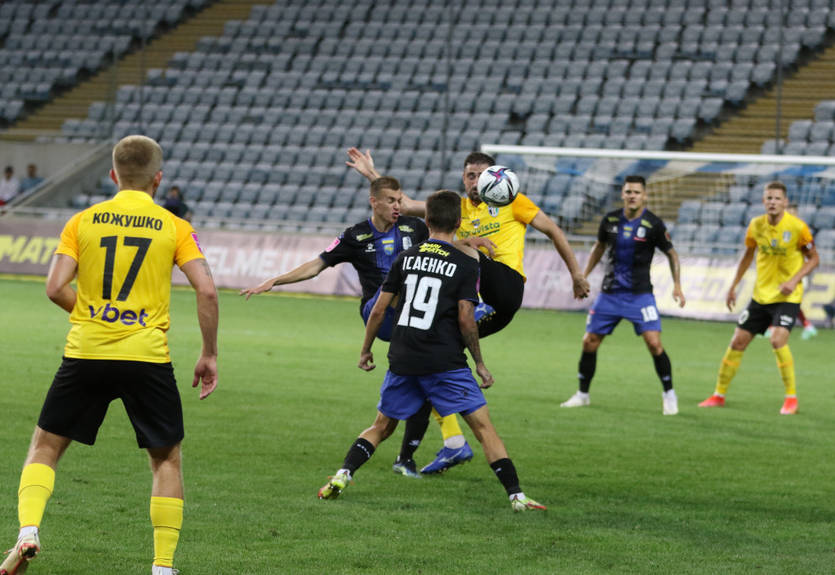 Черноморец и Александрия раписали боевую ничью