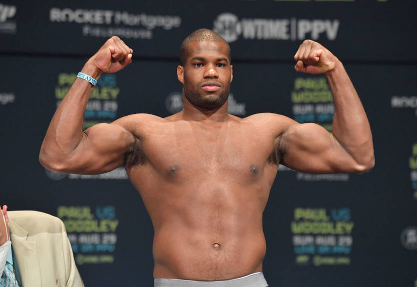 Дюбуа намерен провести бой за чемпионский пояс