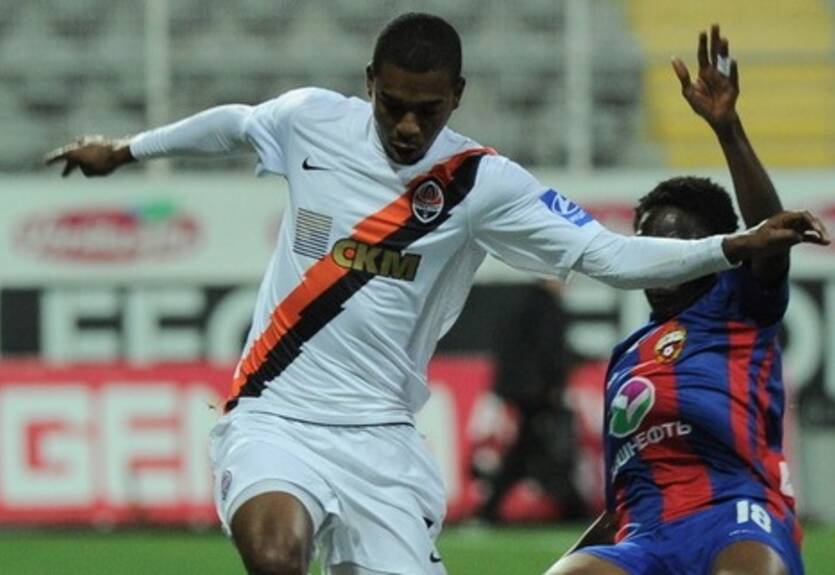 Шахтер справился с Црвеной Звездой