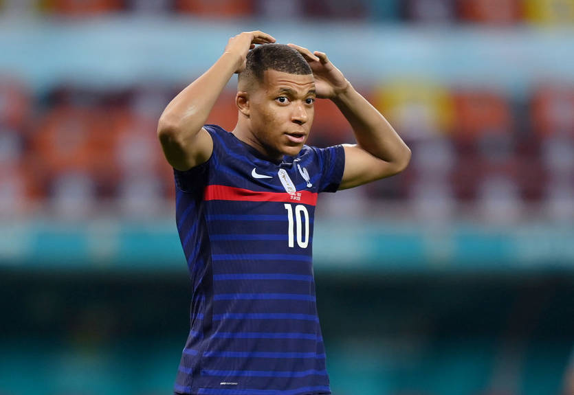 Мбаппе может пропустить матч против Украины