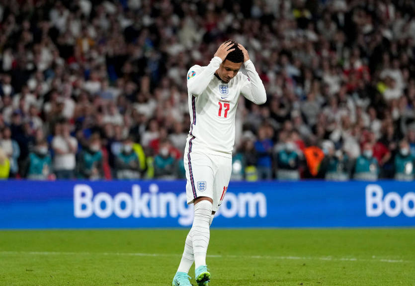 Санчо пропустит матч с Венгрией из-за повреждения Санчо пропустит матч с Венгрией из-за повреждения