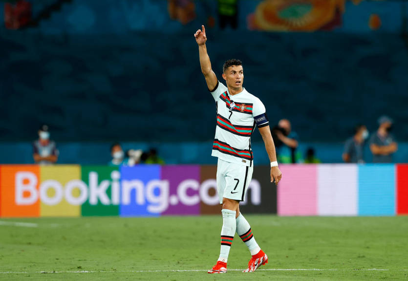 Роналду попал в Книгу рекордов Гиннесса за рекорд по голам за сборную