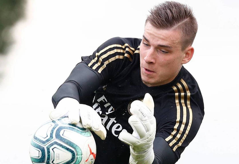 Лунин попал в заявку Реала на Лигу чемпионов