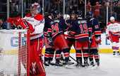 НХЛ. Рейнджеры обыграли Вашингтон