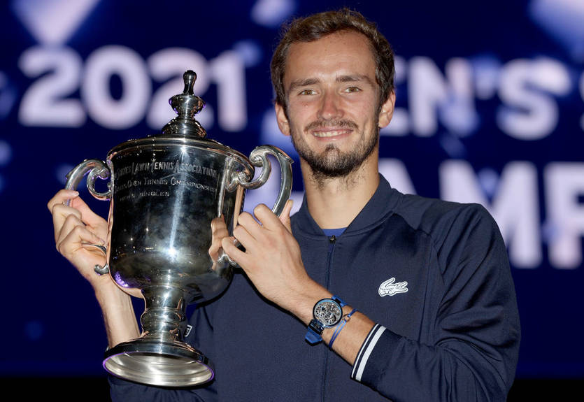 Медведев разгромил Джоковича и выиграл US Open