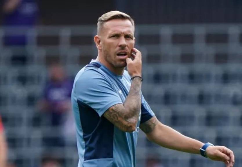 Беллами покинул тренерский штаб Андерлехта