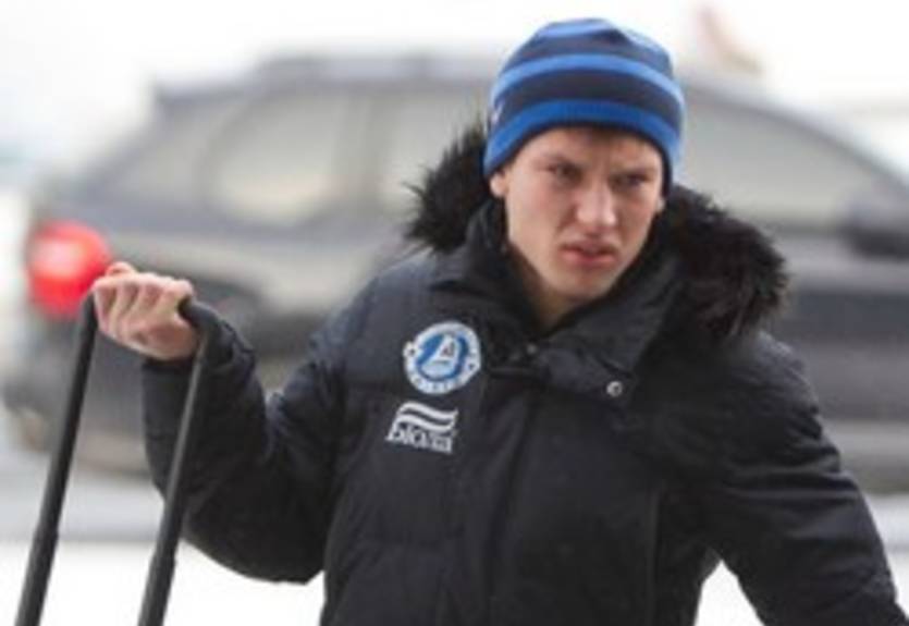 Днепр улетел на последний сбор без Виталия Денисова