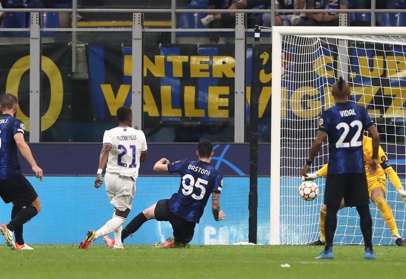 Интер - Реал 0:1 Видео гола и обзор матча