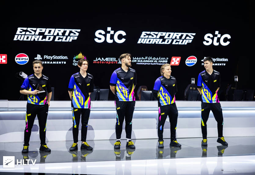 BLAST Premier Fall Groups 2024: NiP з українцем r1nkle поступилися Astralis, NaVi обіграли Complexity