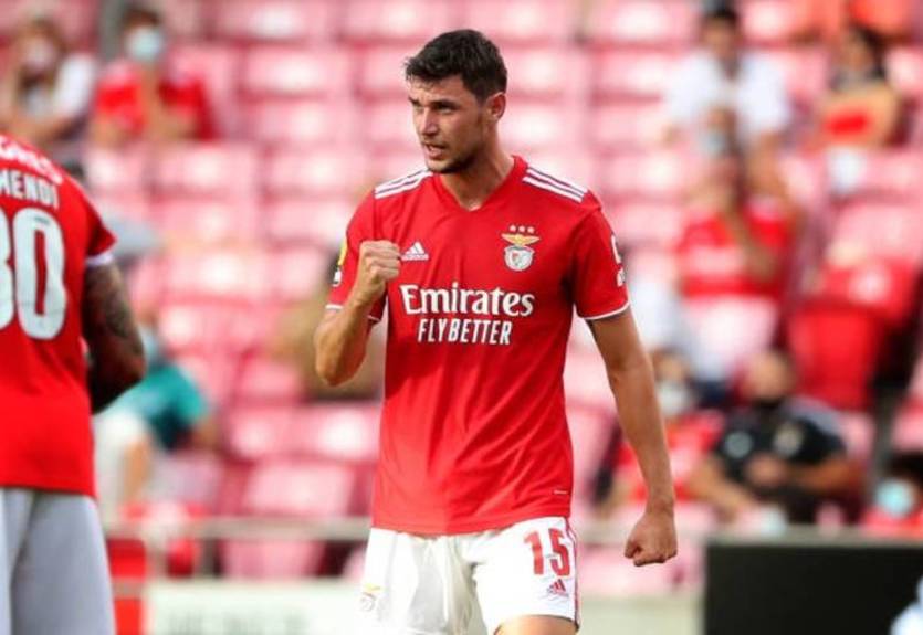 Тренер Бенфики оценил игру Яремчука в матче с Боавиштой