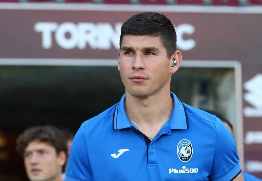 Малиновский попал в стартовый состав Аталанты на матч против Сассуоло