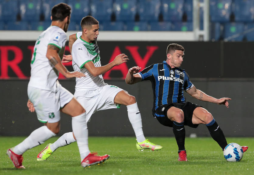 Ассист Малиновского - в обзоре матча чемпионата Италии Аталанта - Сассуоло (2:1)