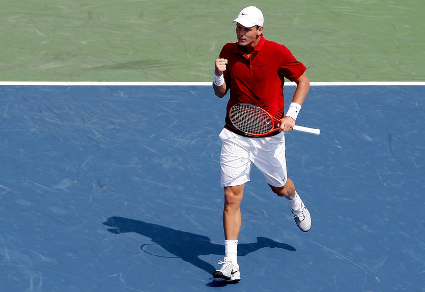 Стаховский снялся с турнира в Орлеане Стаховский снялся с турнира в Орлеане