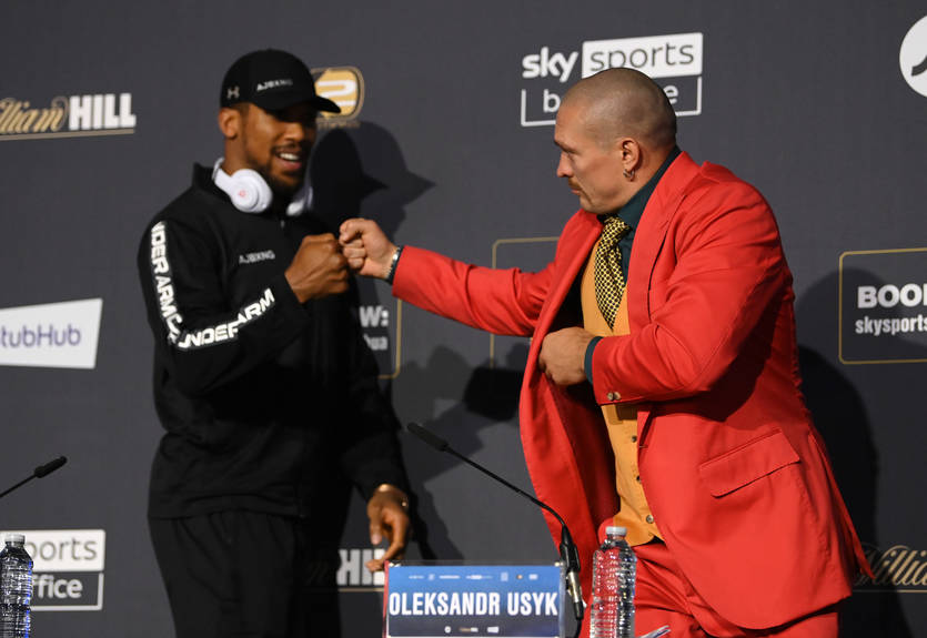 Усик и Джошуа посетили место будущего боя