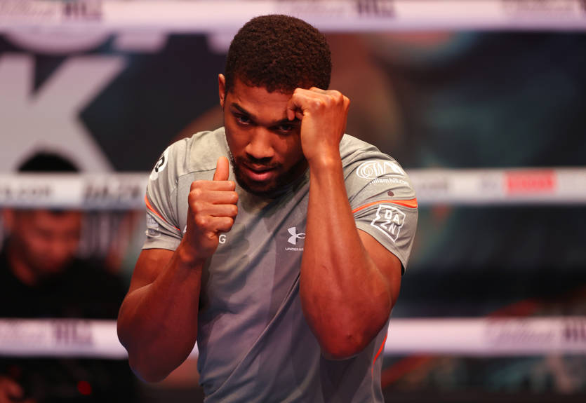 Тренер Джошуа раскрыл план на бой с Усиком