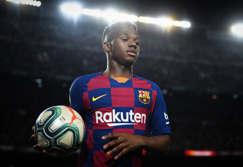 Гол Фати после возвращения помог Барселоне обыграть Леванте