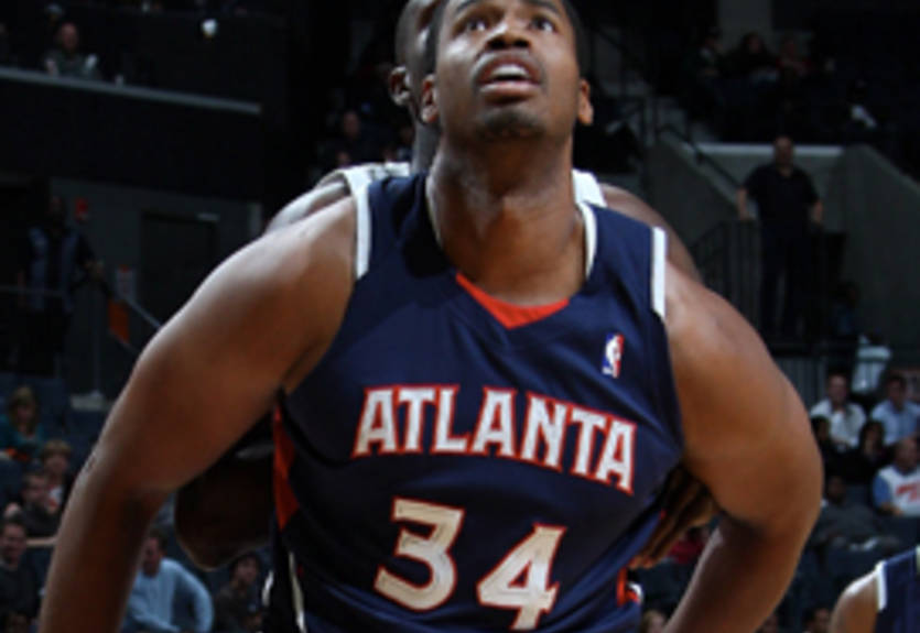НБА. Атланта теряет еще одного бигмэна