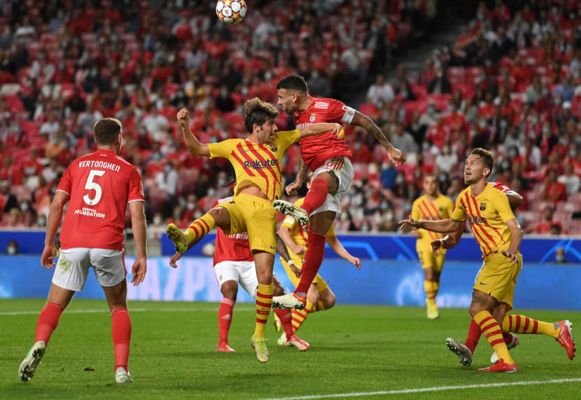 Бенфика - Барселона 3:0 Видео голов и обзор матча