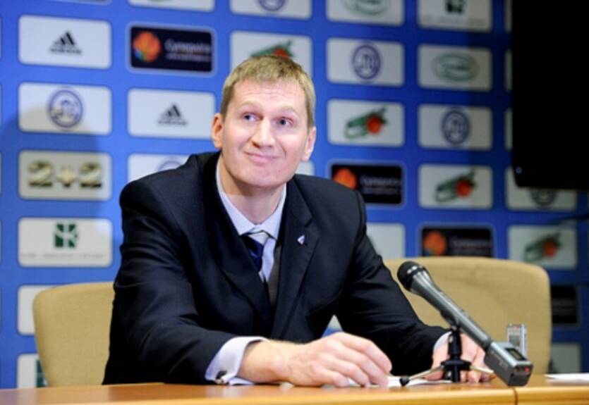 Журавлев: "Чемпионат все больше превращается в какое-то посмешище"