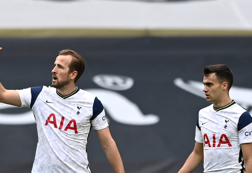 Звезды Тоттенхэма посетили премьеру новой части "бондианы"