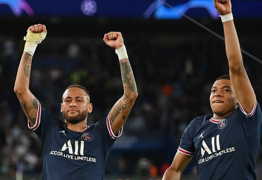 Неймар, Мбаппе и Верратти погуляли на дне рождения французской модели