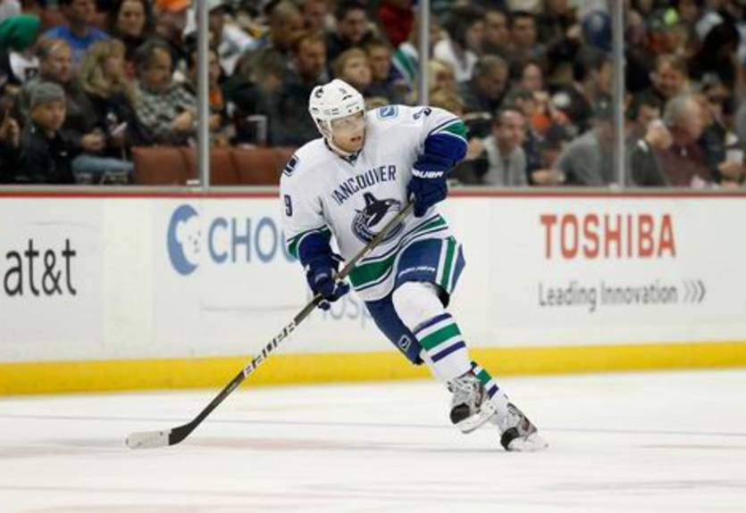 НХЛ. Ходжсон — новичок месяца