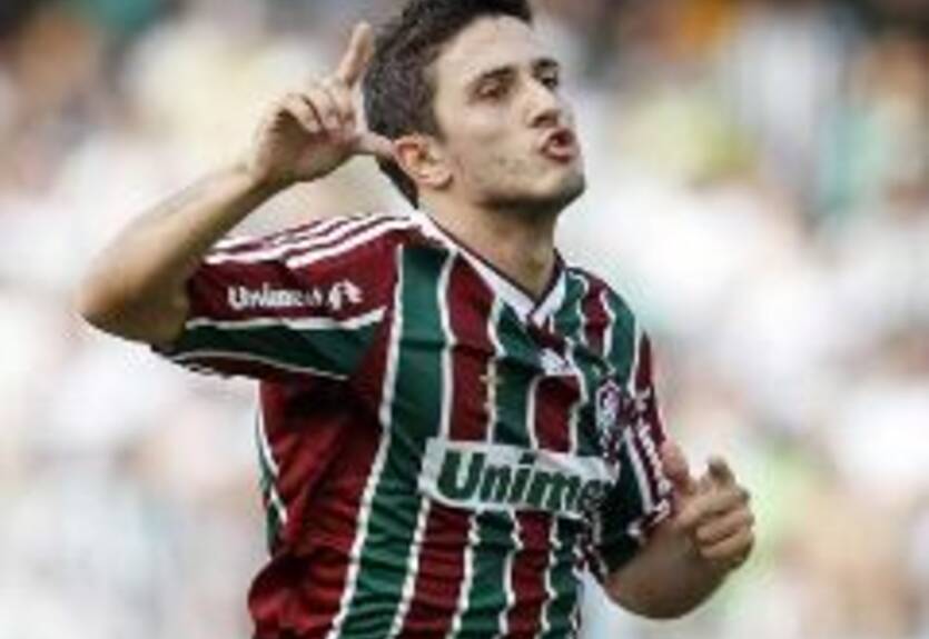 Рома подписала бразильца