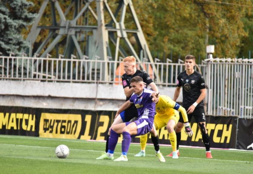 Металлист 1925 вырвал волевую победу над Мариуполем