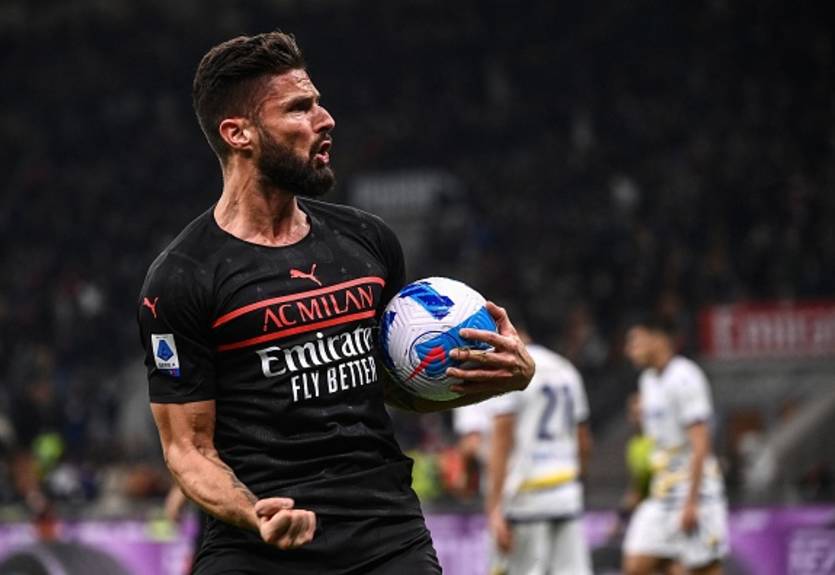 Милан одолел Верону, проигрывая в два мяча по ходу матча