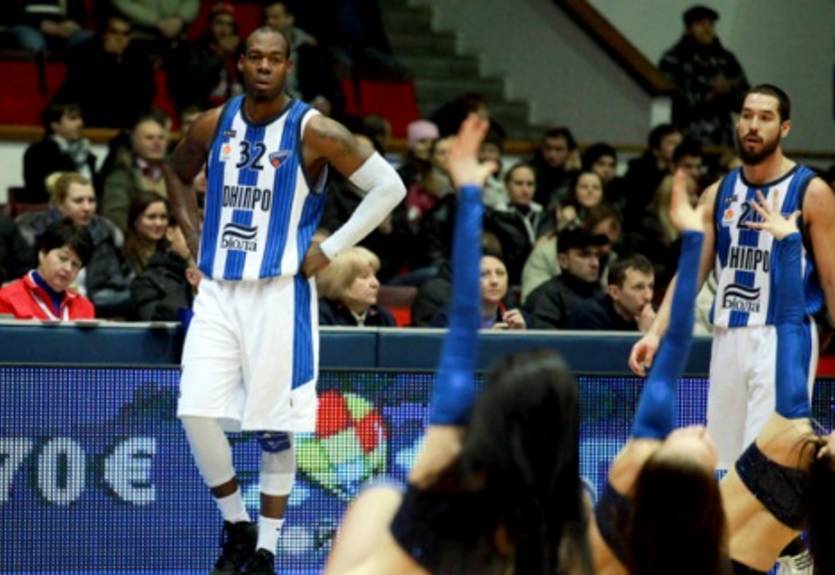 Суперлига. Днепр вырывает путевку в Кубок