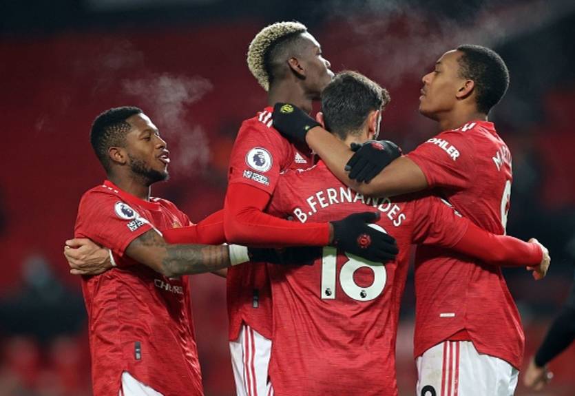 Манчестер Юнайтед на игру с Лестером долетел на самолете за 10 минут