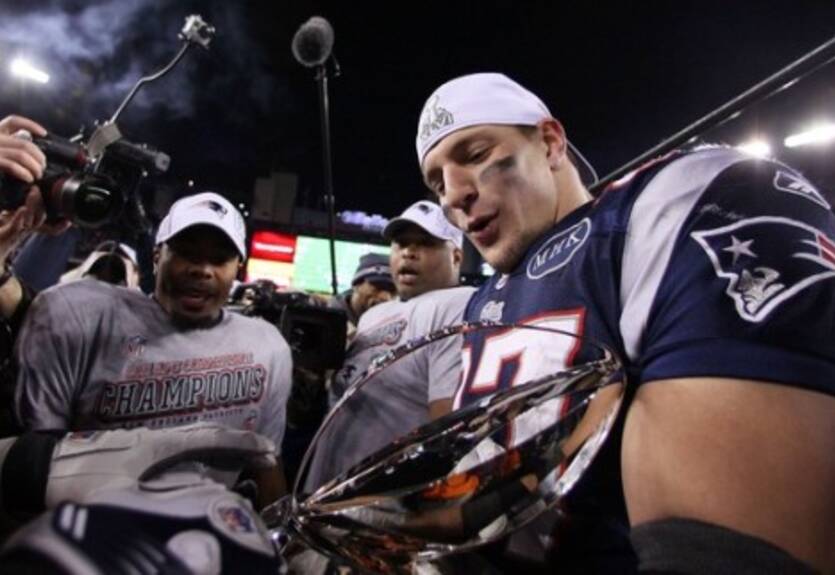 НФЛ. Гронковски не тренируется