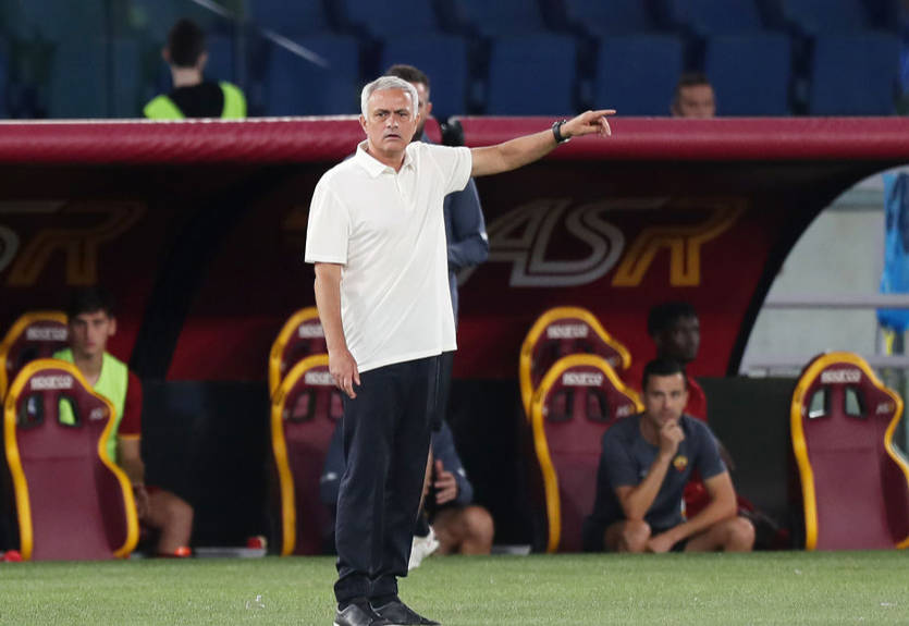 Команда Моуринью впервые пропустила шесть голов за один матч