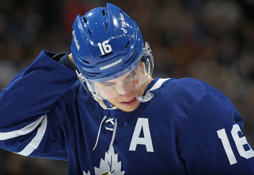 НХЛ: Питтсбург разгромил Торонто, Вашингтон в овертайме уступил Калгари