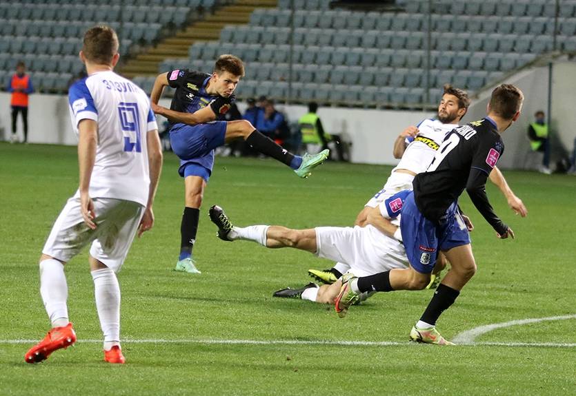 Черноморец - Львов 1:1 видео голов и обзор матча чемпионата Украины