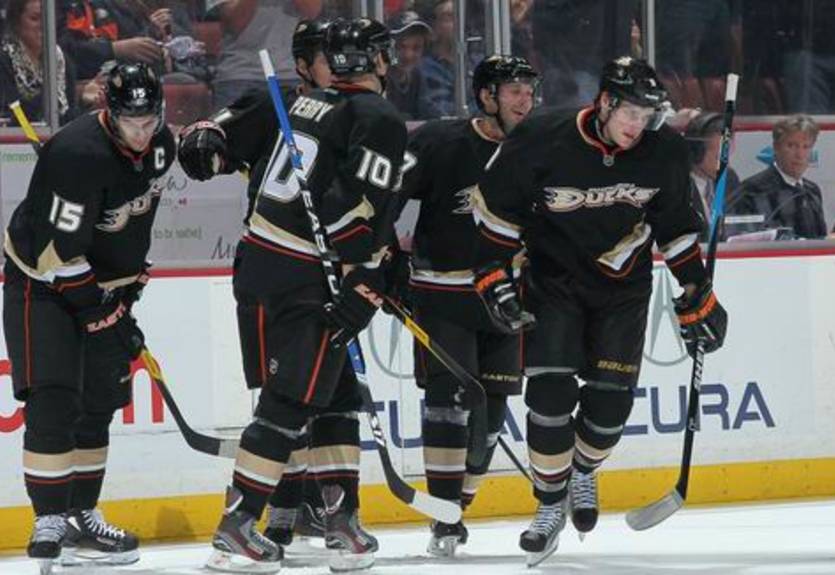 НХЛ. Генменеджер Анахайма продолжает наблюдать