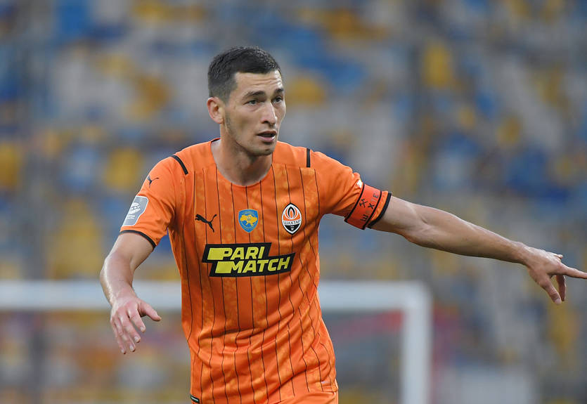 Степаненко продлил контракт с Шахтером