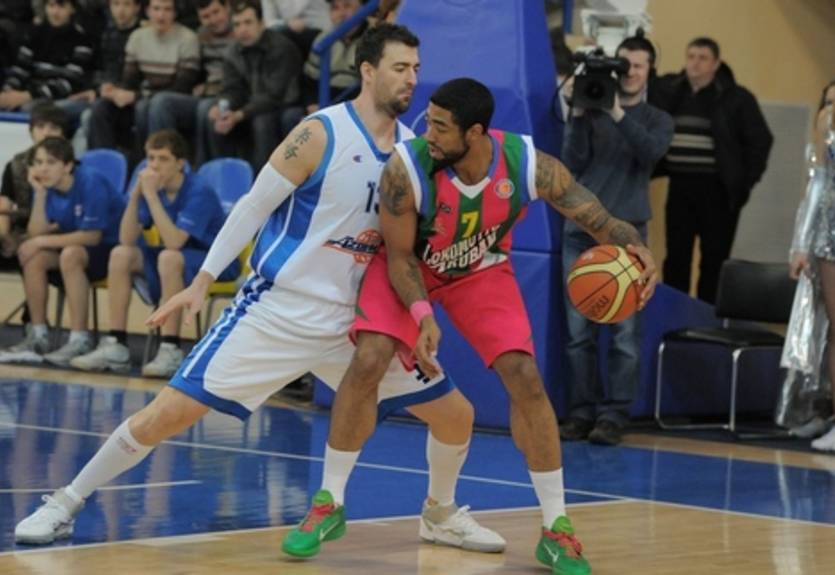 Единая Лига ВТБ. Печеров вытаскивает Азовмаш