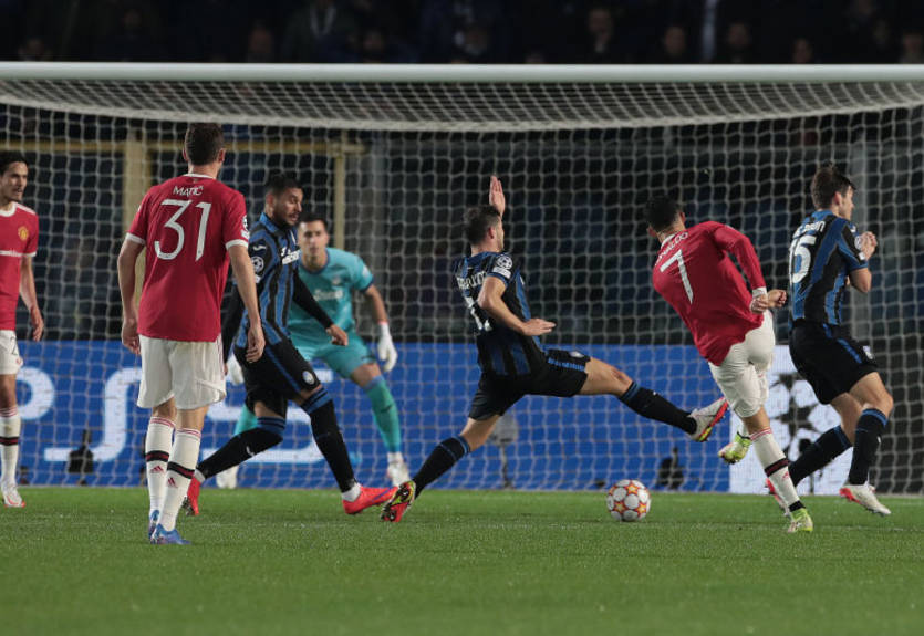 Аталанта - Манчестер Юнайтед 2:2 Видео голов и обзор матча Лиги чемпионов