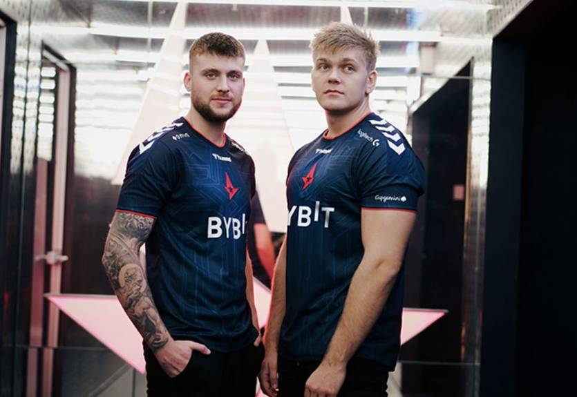 Astralis подписали "качков" из Complexity - лучшая команда официально распалась Astralis подписали "качков" из Complexity - лучшая команда официально распалась