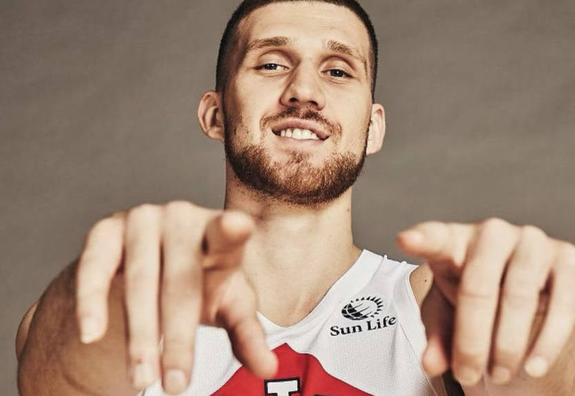 НБА: Михайлюк не помог Торонто обыграть Кливленд, Лень не принял участие в победе Сакраменто