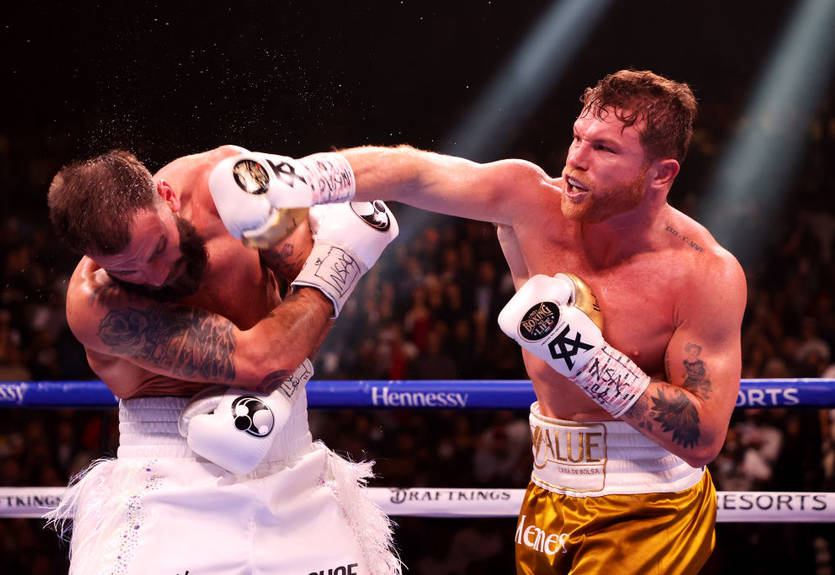 Канело Альварес - абсолютный чемпион мира в суперсреднем весе