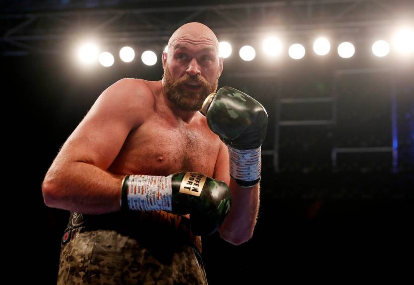 Тайсон Фьюри намерен посетить тренировку МЮ, чтобы жестко поговорить с игроками