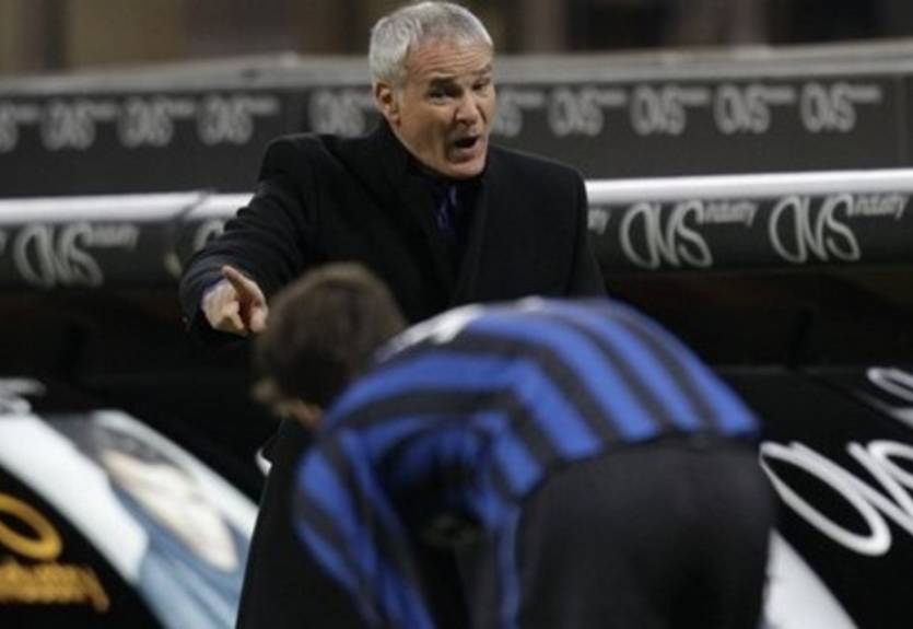 Глубокое сине-черное море