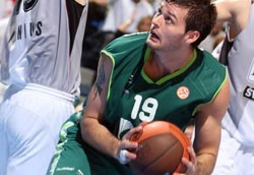 Уникаха теряет основного центрового