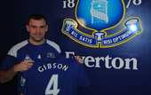 Эвертон подписал Гибсона