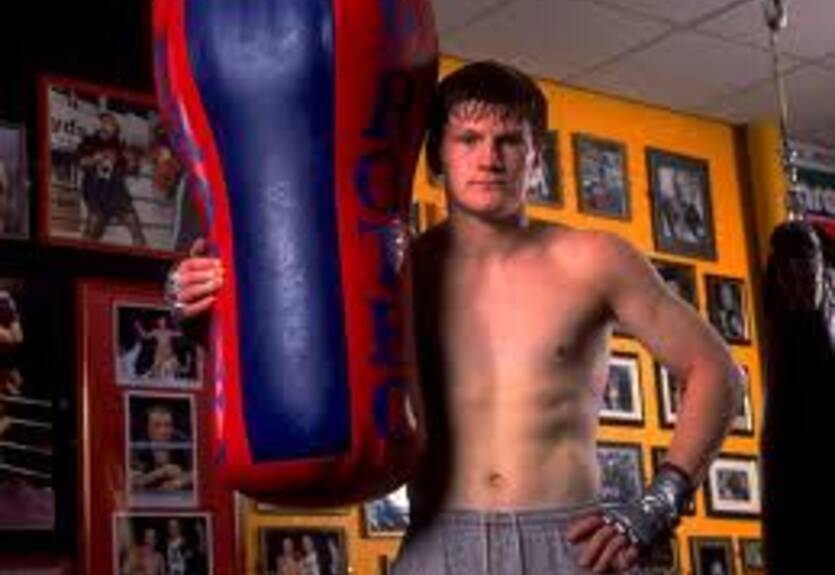 Хаттон требует реванша у Штурма