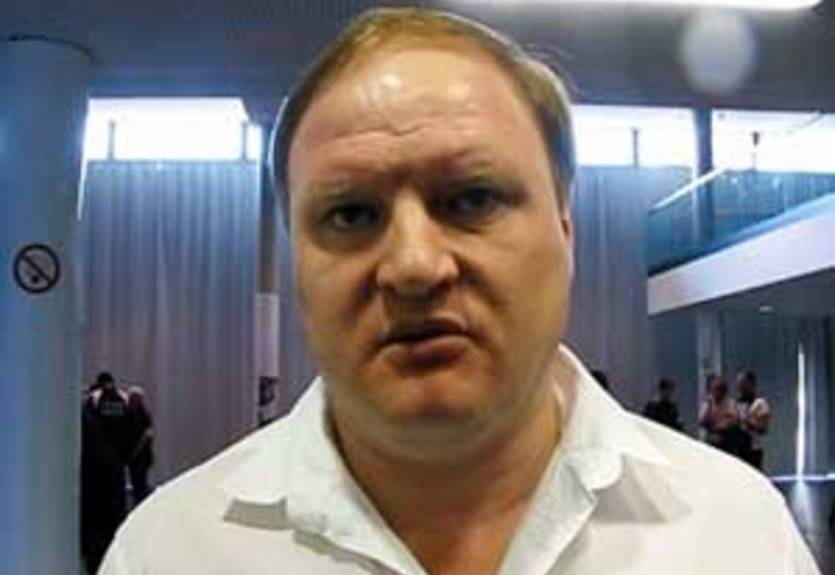 Хрюнов: "Бой с Джонсом хотим провести в Москве"