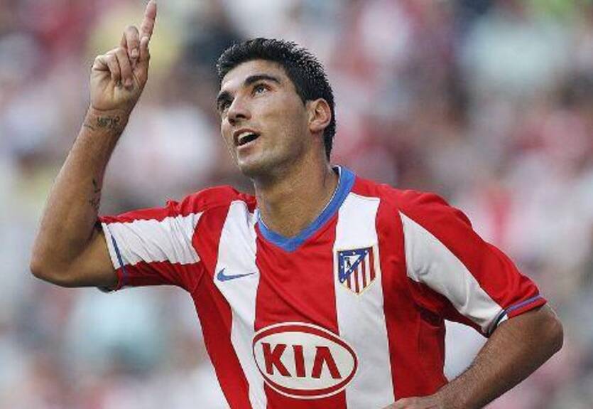 Рейес возвращается в Севилью