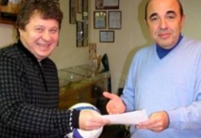 Арсенал рассчитался с Заваровым